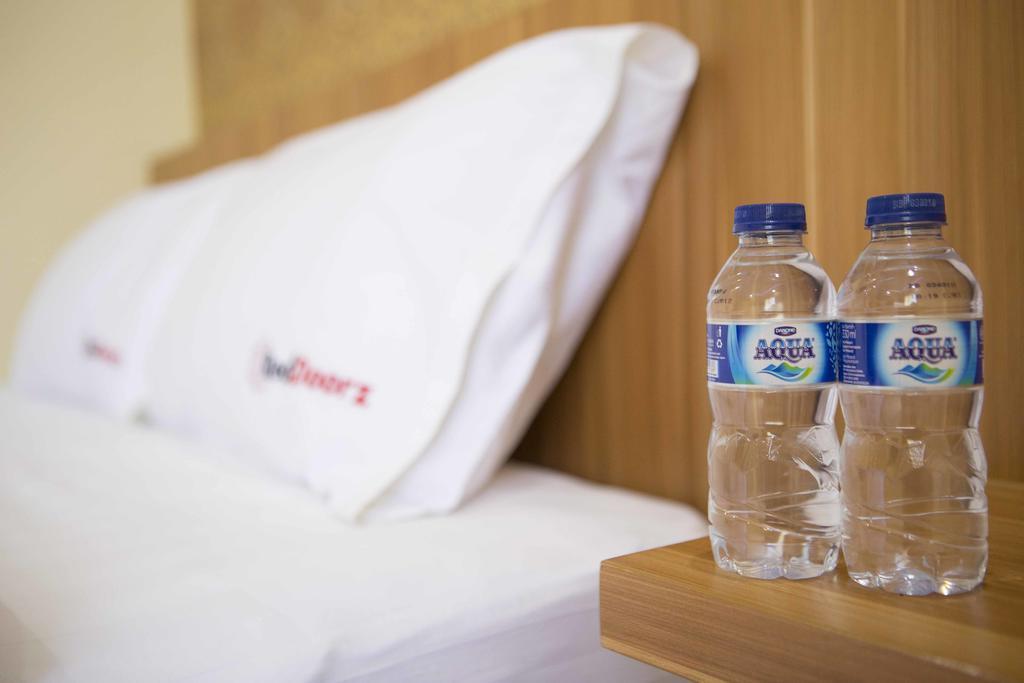 Reddoorz Premium @ Thamrin Kebon Sirih Hotell Jakarta Exteriör bild