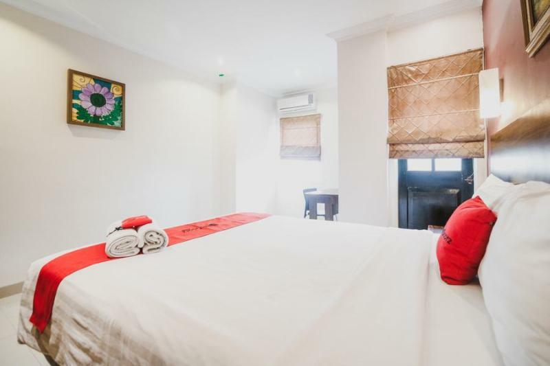 Reddoorz Premium @ Thamrin Kebon Sirih Hotell Jakarta Exteriör bild