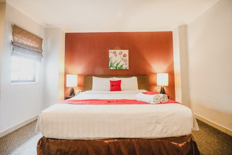 Reddoorz Premium @ Thamrin Kebon Sirih Hotell Jakarta Exteriör bild
